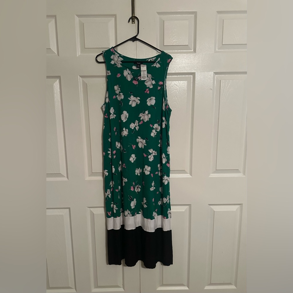 Simply Vera Vera Wang Green Floral Maxi Dress